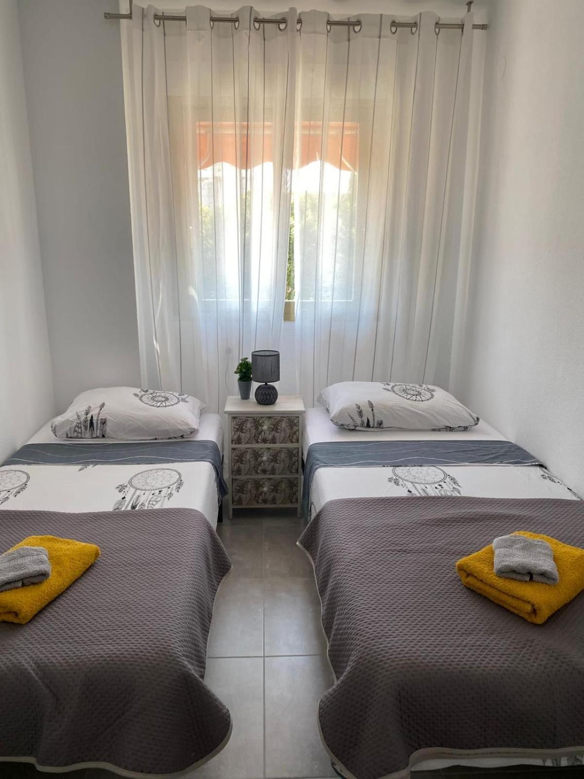 Apartamento Paradise Solo Familias Гандия Экстерьер фото